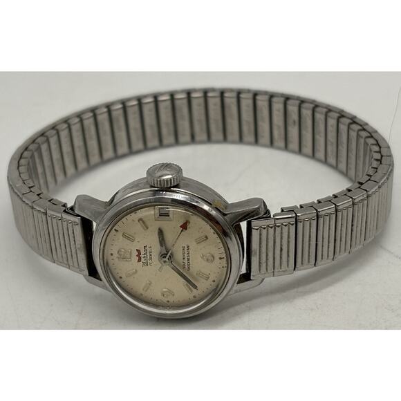 Waltham Self-Winding Vintage Women's Watch 17 Jewels Movement Automatic - Picture 1 of 6